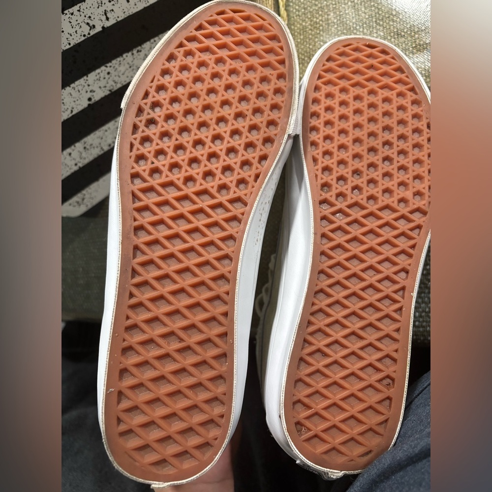 Vans Off-White High-Top Sneakers - Picture 4 of 9